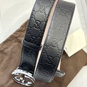 Classic Gucci Men Belt Signature Black Leather Sz 110/44 Fits 38-39 Pants/Jeans